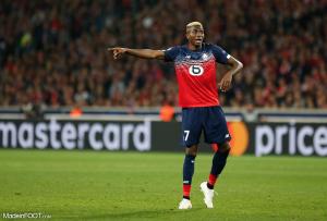 Le directeur sportif de Naples a confirmé l'intérêt pour Victor Osimhen.