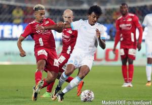 Luiz Gustavo pourrait manquer plusieurs matchs !