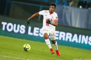 Thiago Mendes ferme la porte à un départ