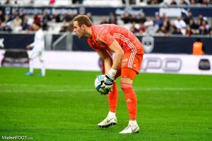 Matz Sels lors d'un match de Ligue