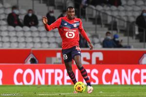 Lihadji avec le ballon