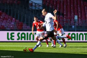 Burak Yilmaz, l'avant-centre du Lille OSC.