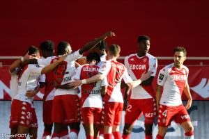 L'équipe de Monaco célébrant un but