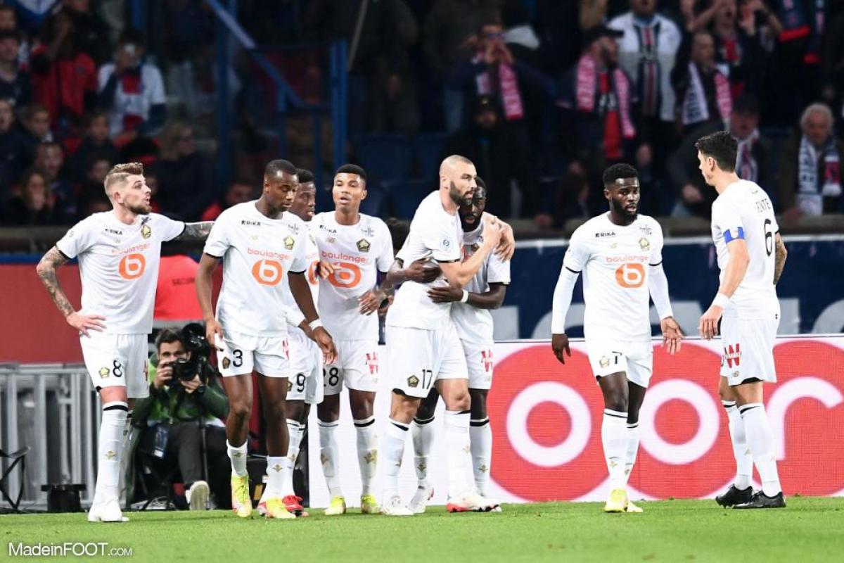 Les Dogues après le but de David.