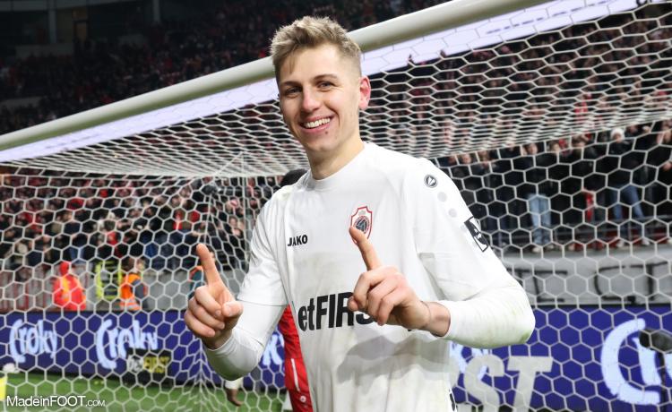 Anciens - Jean Butez peut compter sur ses coéquipiers, qui réclament sa venue en Équipe de France