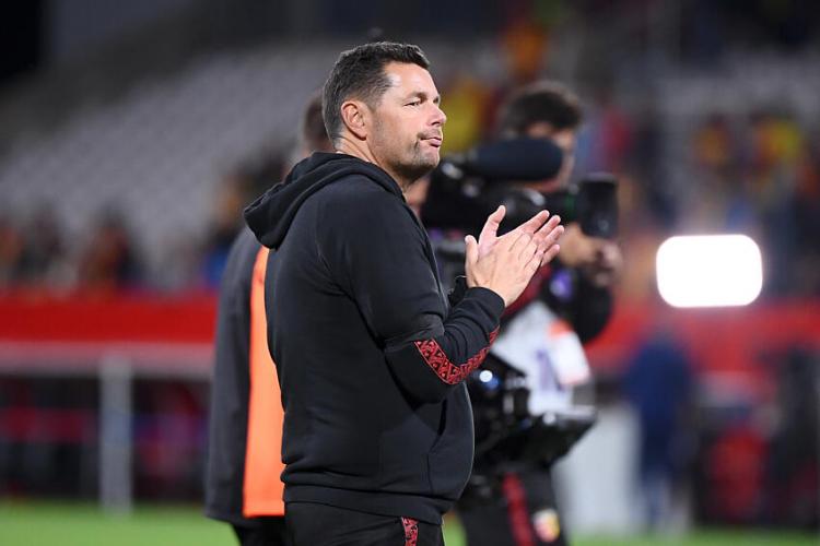 RC Lens - Le coach lensois impressionné par le jeu des Dogues avant le derby !