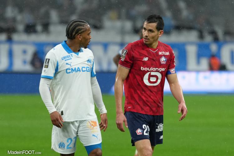 LOSC - Aïssa Mandi savoure la victoire dans le derby du Nord face au RC Lens !