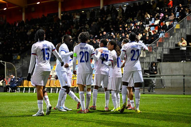 Qualifs Euro Espoirs - Ayyoub Bouaddi titulaire, les Bleuets disposent de l'Islande et se rapprochent de la qualif' !