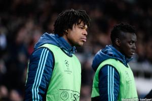 Loïc Rémy pourrait jouer au LOSC la saison prochaine