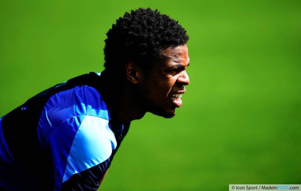 Loïc Rémy (Chelsea) pourrait quitter les Blues, cet hiver.