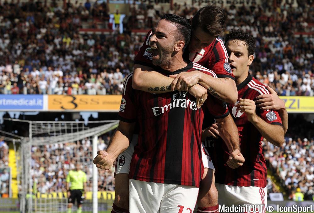 Adil Rami fait partie des pistes suivies par l'OL.